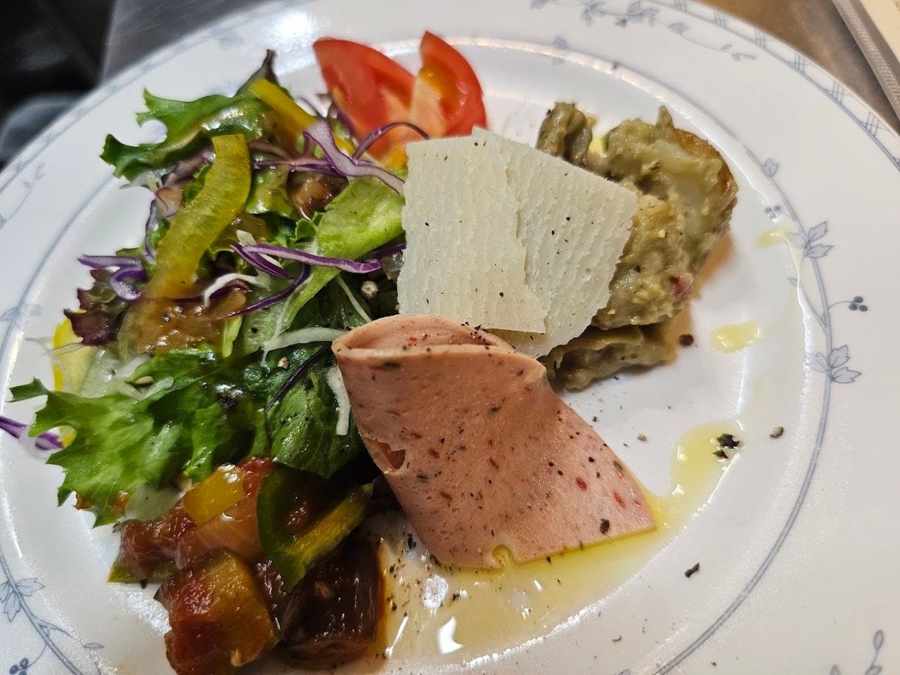イタリア 食 酒場 totti