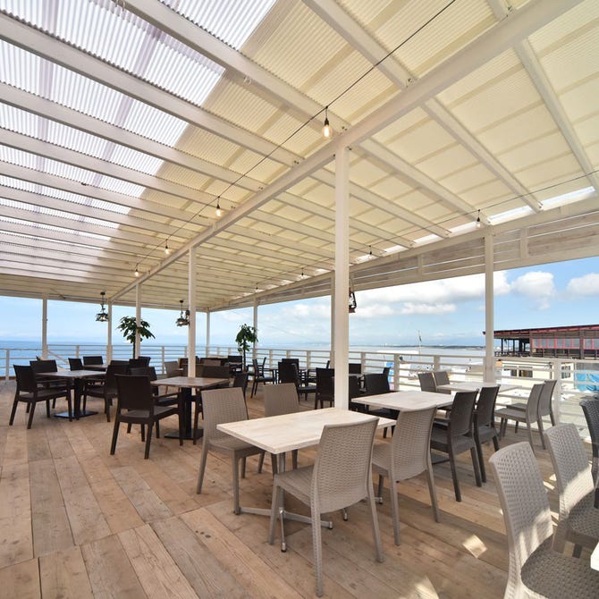 海の家 海カフェ q Roins Beach House 江の島 江ノ島 鵠沼 ビアガーデン ぐるなび