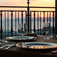 海を眺望 最上階フレンチレストラン