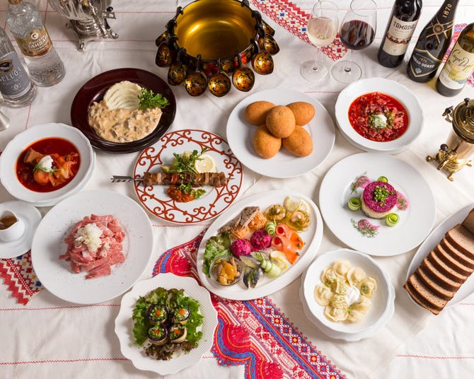 ロシア料理レストラン Rogovski 銀座 洋食 西洋料理 ぐるなび