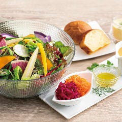 ヨックモック 青山本店 ブルー ブリック ラウンジ ランチメニュー ぐるなび