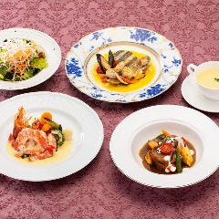 ホテルレストラン伝統の味をアラカルトでお楽しみください