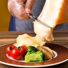 上野テラス 上野駅前店 メニュー ラクレットチーズ ぐるなび