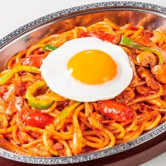 炒めスパゲティ『ナポリタン』