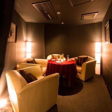 完全個室 イタリアン ARK Lounge 新宿駅前店 店内の画像