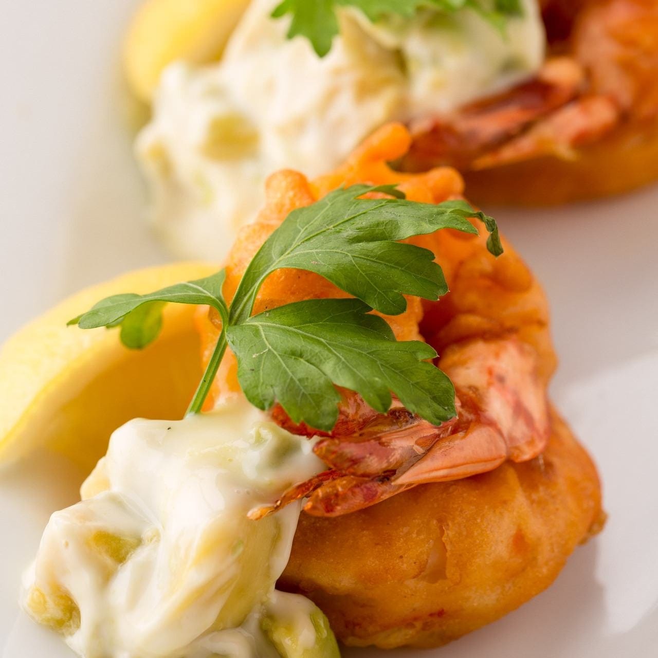 完全個室 イタリアン Ark Lounge 新宿駅前店 コース 2h飲み放題付 多種 泡ワイン付 ぐるなび組数限定 飲み会 あべ鶏のグリルイタリアンコース 9品3500円 ぐるなび