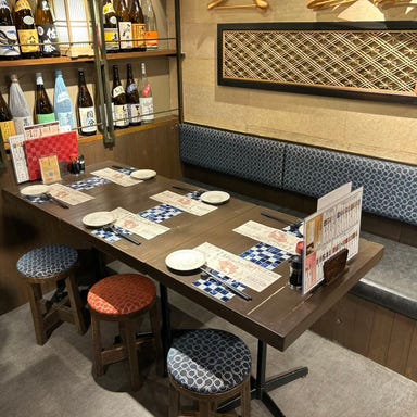 炉端 まるじゅう 天満店_グループ宴会に最適!テーブル席