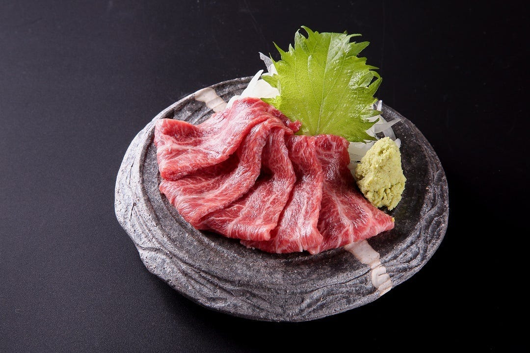 個室焼肉 和牛ホルモン一新 大阪心斎橋店 メニュー：肉前菜/一品 - 楽天ぐるなび