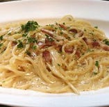 卵とベーコンのローマ風スパゲッティ“カルボナーラ・クラシコ”