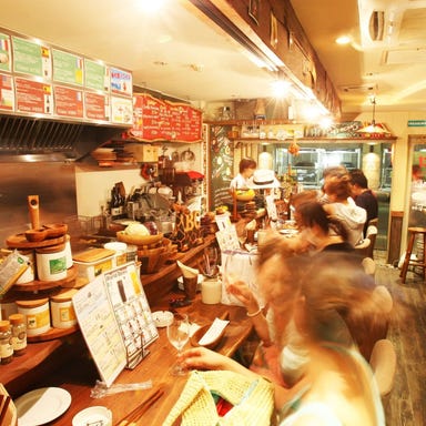 ABC茅ヶ崎 肉とワインのおいしい店  店内の画像