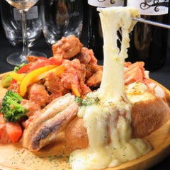 当店名物ののびのびチーズのパネチキン♪