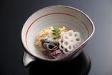 「春の料理」　新湊白海老の筍饅頭　