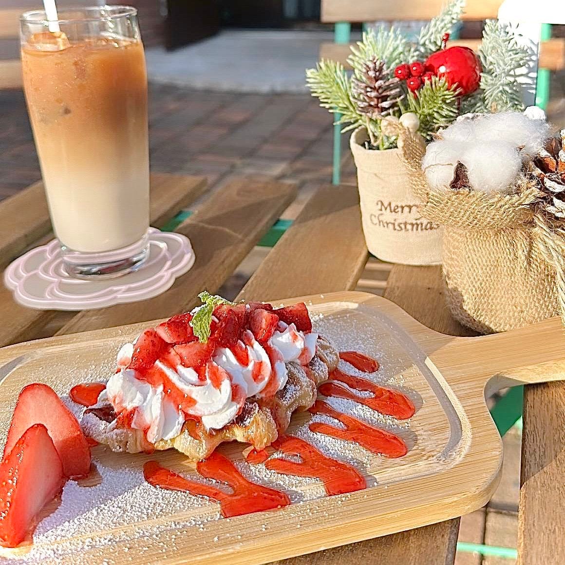 Cafe＆Bar SHAKE(カフェアンドバーシェイク)（緑区/カフェ・スイーツ