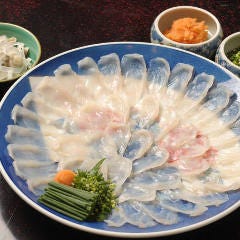 ふぐ料理・はも料理 三田　山田屋_天然とら ふく刺し