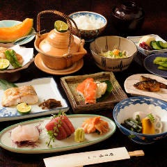 ふぐ料理・はも料理 三田　山田屋_■ 会席 花