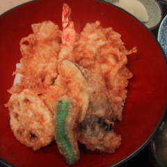 ふぐ料理・はも料理 三田　山田屋_山田屋特製◆ふぐ天丼◆お野菜付　今季終了いたしました