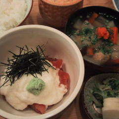 ふぐ料理・はも料理 三田　山田屋_まぐろ山かけ