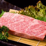 肉の質にはとことんこだわり、稀少な部位の神戸牛も仕入れます！