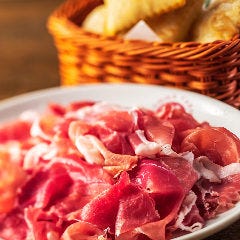 生ハムとワイン MAMMA PARMA（マンマパルマ） 大阪福島店 