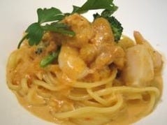 人気のウニのトマトクリームパスタ！