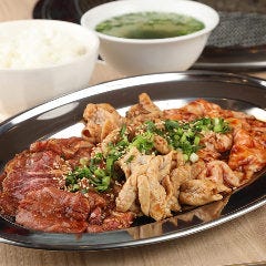 秩父ホルモン焼肉酒場 まる助 川越クレアモール店 ランチメニュー ぐるなび