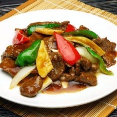 牛肉の沙茶醤炒め