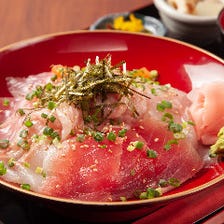 【彩】海鮮丼