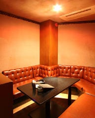 Amusement × Sports Bar Hachi no Su