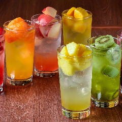 飲み放題付コースはご宴会にぴったり◎仲間とワイワイ楽しんで