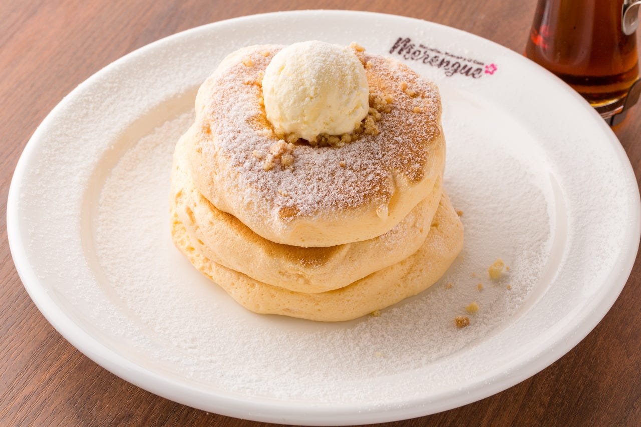 横浜のハワイアンカフェアンドレストランメレンゲの「バターパンケーキ」