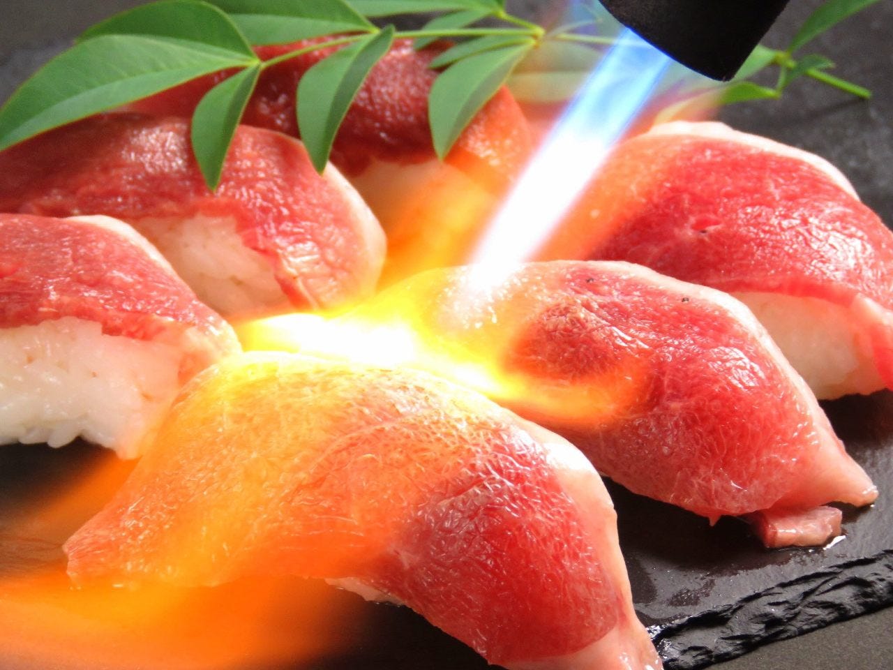 鴨の炙り肉寿司・京料理・鴨料理