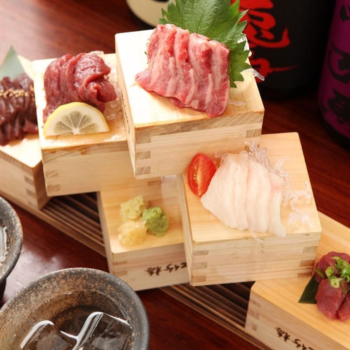 馬肉料理と蒸し野菜 型無夢荘 馬肉料理と蒸し野菜