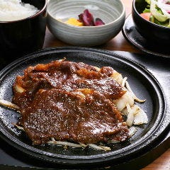 牛肉の生姜焼き定食