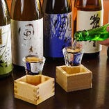 全国から直送で仕入れる日本酒など銘柄を多数ご用意