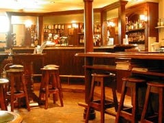 Irish pubBRIAN BREW 本店