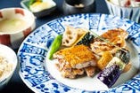 純鶏名古屋コーチン　特上もも肉・むね肉の鉄板焼き御膳