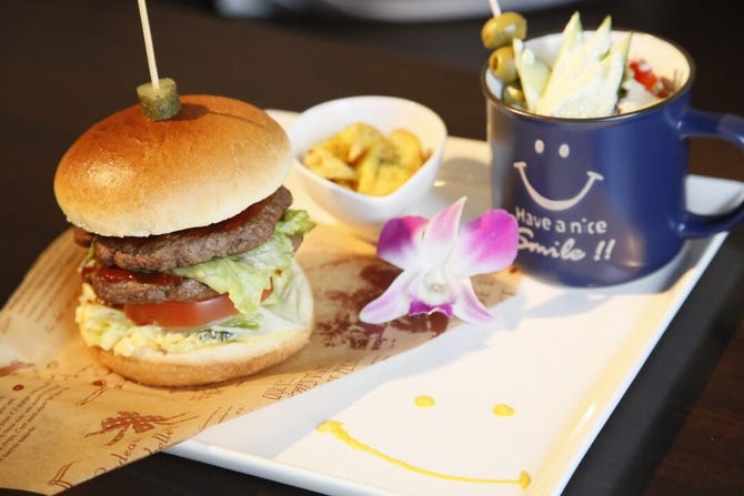Atami Olive Cafe 熱海オリーブカフェ 熱海 カフェ ぐるなび