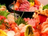 北海道は年中、新鮮なお刺身や
美味しい焼き魚が獲れますよ☆