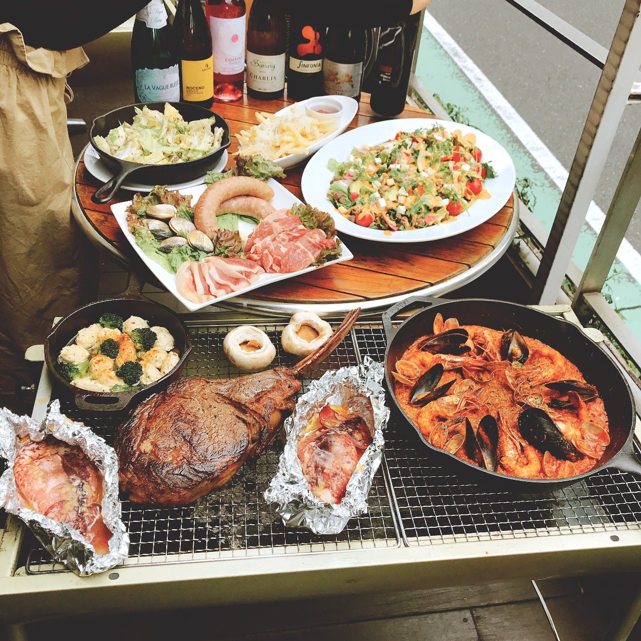肉バル Forst新宿6丁目 新宿 居酒屋 ぐるなび