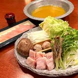 黄金山椒シビレ鶏鍋