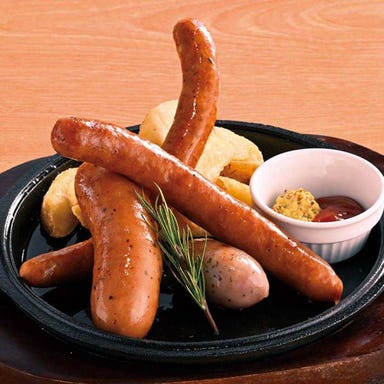 個室空間 湯葉豆腐料理 千年の宴 神栖店_【プレミアム】ソーセージ四種盛り合せ