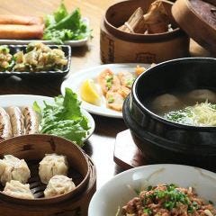 肉汁水餃子 餃包 新宿店
