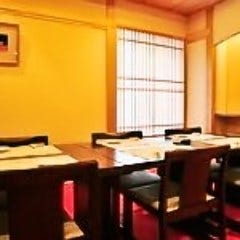 銀座 すし嘉_テーブル席(~8名様)