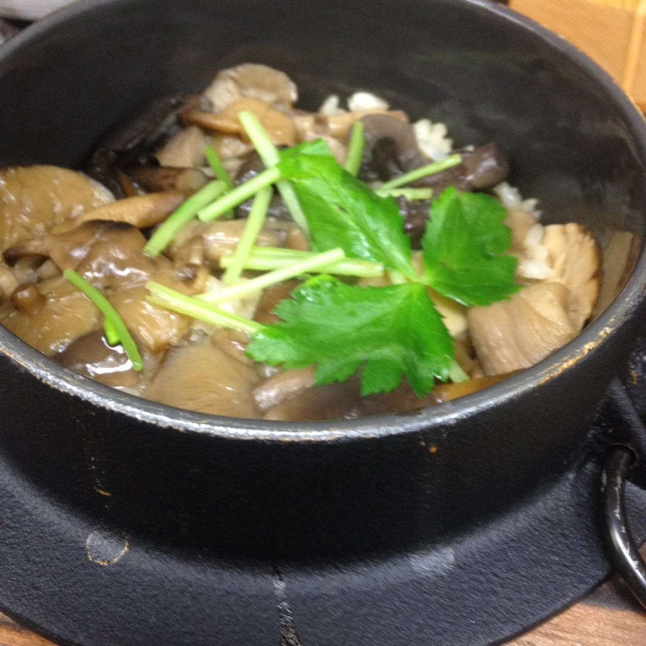 釜飯・居酒屋 萬月 国立