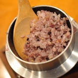 ２５種の雑穀米釜飯