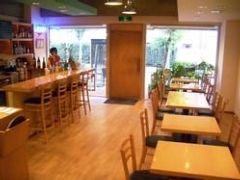 オープンテラス感覚のおしゃれカフェ。テラスはペットもＯＫ！！