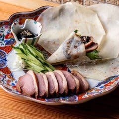 焼鳥と蕎麦 英治 横浜店_【迷ったらこれ!英治の入門コース】名物・鴨肉の北京ダック仕立て×蕎麦出汁の豚しゃぶ〈全7品〉