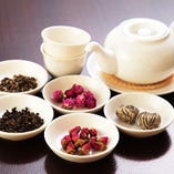 女性に人気の中国茶。種類豊富にご用意しております。