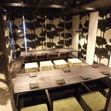 2名～最大46名様対応の、和モダン調な静かでくつろげる完全個室