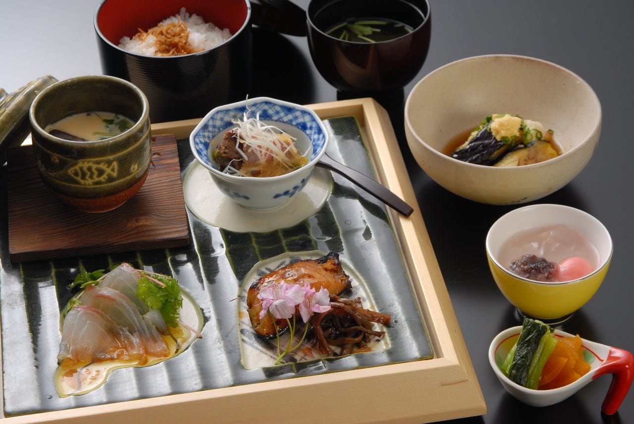 三島うなぎ 食彩あら川 丸平 和食 鰻が絶品